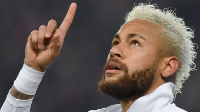 Mercato PSG : Neymar '&agrave; genoux' devant le Bar&ccedil;a (Cr&eacute;dit instagram/psg)