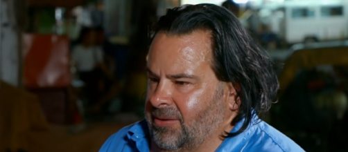 '90 Day Fiance': Big Ed shows nervousness and suspicion about Rose’s intentions. [Image Source: TLC/ YouTube]