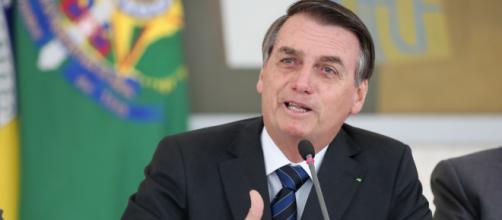 Bolsonaro e possíveis problemas com saída de Moro. (Arquivo Blasting News)