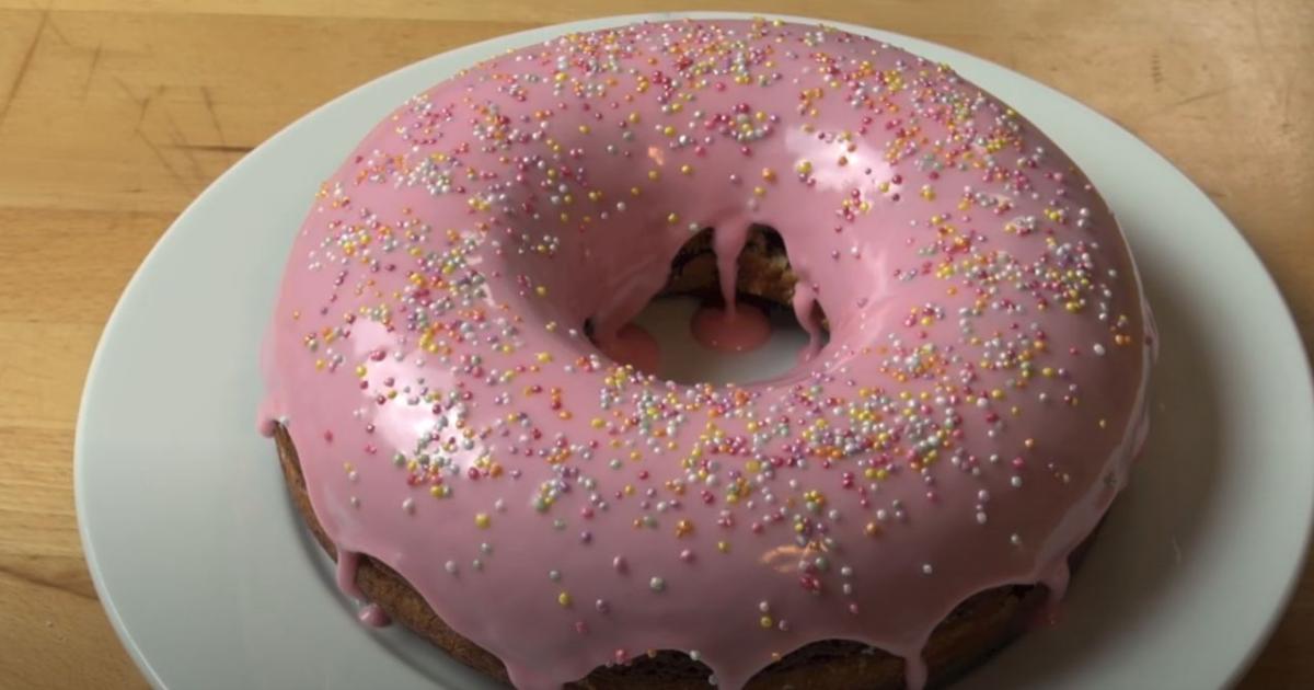 A very simple donut cake recipe