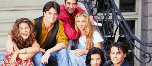 "Friends" uma série de comédia que faz sucesso até os dias atuais. (Arquivo/Blasting News)