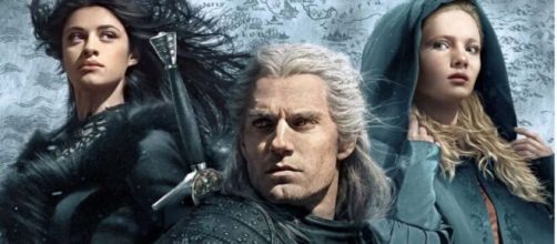 Geralf Of Rivia "O Bruxo" é interpretado por Henry Cavill. (Reprodução/Netiflix)