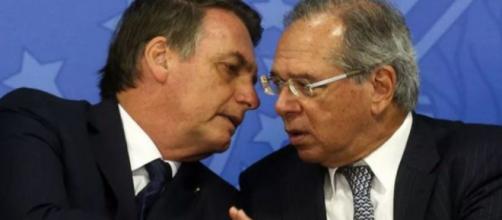 Bolsonaro afirma que Guedes é quem administra economia. (Arquivo Blasting News)