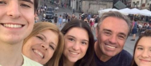 Filhos de Gugu Liberato tentam excluir Rose Miriam de seguro viagem. (Reprodução/Instagram)