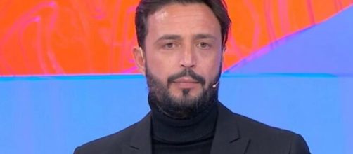Trono over UeD, Armando potrebbe essere in quarantena con l'ex Janette.