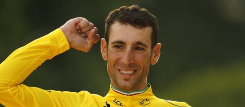 Vincenzo Nibali in maglia gialla al Tour de France 2014