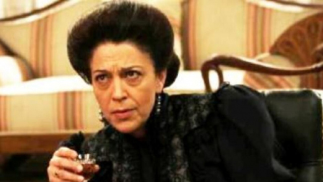 Spoiler Il Segreto: Donna Francisca ospite della Marchesa Isabel.