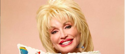 Dolly Parton gives one million to find coronavirus cure. Credit : Instagram/dollyparton