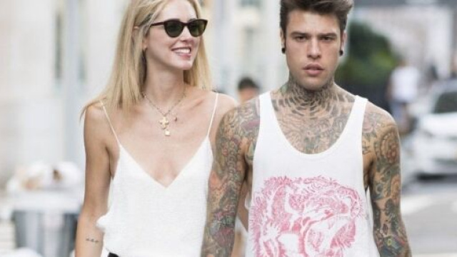 I Ferragnez per l'iniziativa 'Milano aiuta'.