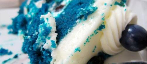 Blue Velvet Cake, Milk [Source: Punctuated - Flickr]
