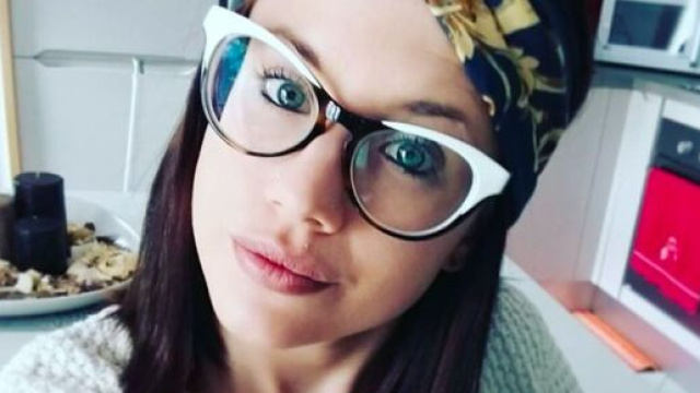 Addio ad Ambra, la ragazza che in casa ha perso la vita davanti a suo figlio di tre anni.