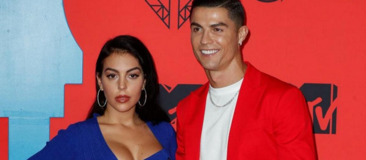 Mercato Psg L Epouse De Ronaldo Attiree Par Paris