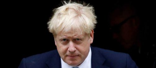 Boris Johnson contrajo coronavirus hace diez días y ha debido ser internado en cuidados intensivos.