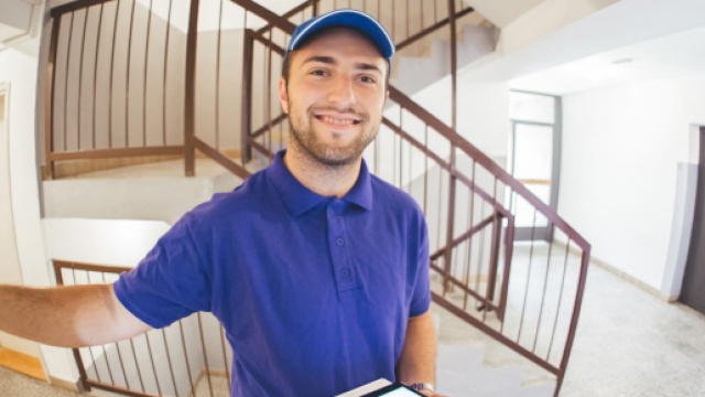 Lavoro con Poste Italiane: assunzioni di portalettere a partire da maggio.