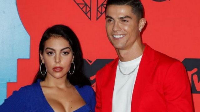 Mercato PSG : L'&eacute;pouse de Ronaldo 'attir&eacute;e' par Paris (Cr&eacute;dit instagram/georginagio)