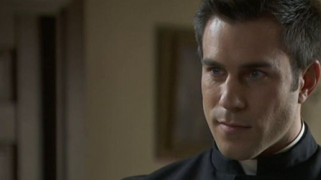 Una vita, trame dal 13 al 17 aprile: Telmo cade nella trappola di padre Bartolom&eacute;.