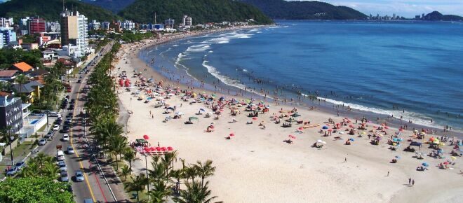 Guaratuba (PR) interdita praias, e quem for pego durante a pandemia pagará multa de até R$ 2 mil