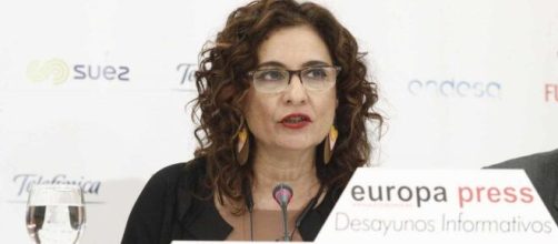La ministra de Hacienda María Jesús Montero habló de la salida gradual de la cuarentena a partir del 26 de abril. (Foto El Independiente)