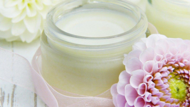 5 possibili idee per riutilizzare la crema per il corpo.