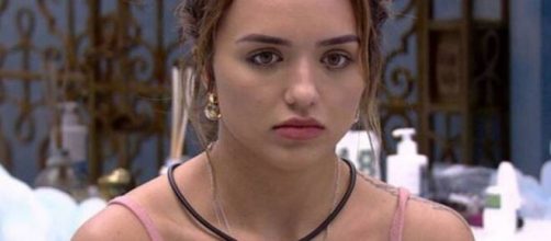 Rafa Kalimann foi acusada de ter feito três abortos pela influenciadora Ana Rosa Tanos. (Reprodução/TV Globo)