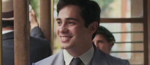 Carlos foi interpretado pelo ator Danilo Mesquita. (Reprodução/TV Globo)