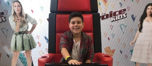 "The Voice Kids" é um programa da TV Globo. (Reprodução/Instagram/@tucaalmeidacantor)