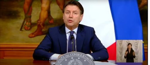 Conte al Corriere della Sera: 'Non passeremo l'estate al balcone'.