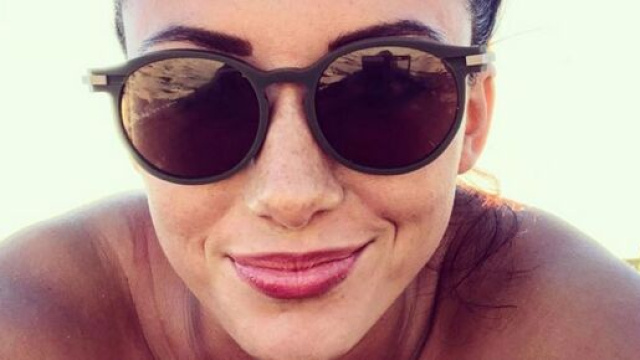 TPMP : Delphine Wespiser fait grimper la température sur Insta ... - pinterest.fr