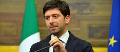 Assunzioni: bando 20.000 in Sanità senza concorso, a medici e infermieri premio 1.000 euro.