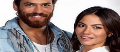 Can Yaman a metà giugno dovrebbe tornare su Canale 5 nella serie tv ‘Erkenci Kuş’.