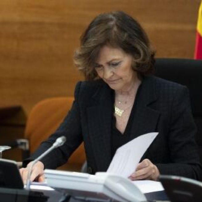 La vicepresidenta, Carmen Calvo, intenta cerrar con tiempo los apoyos para la nueva prórroga.
