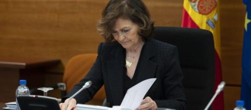 La vicepresidenta, Carmen Calvo, intenta cerrar con tiempo los apoyos para la nueva prórroga.