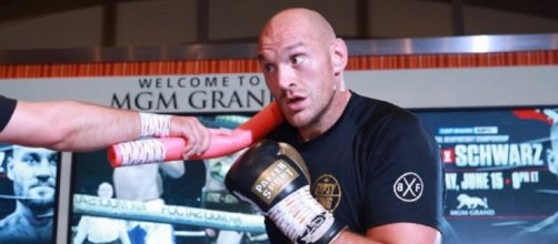 Tyson Fury smentisce il passo indietro di Wilder per il terzo match.