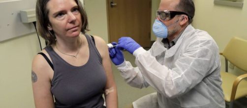 Vacina para coronavírus de Oxford demonstra eficácia em fase de teste com animais. ( Arquivo Blasting News )