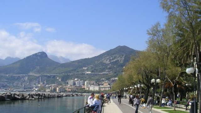 Il lungomare di Salerno, luogo di passeggio