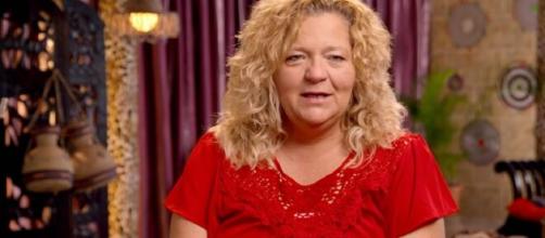 '90 Day Fiance': Lisa afraid that 'Demons' might destroy her marriage. [Image Source: TLC/ YouTube]