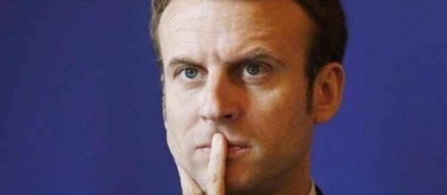 En visite à la La Pitié-Salpêtrière, Emmanuel Macron en a pris pour son grade - credit photo Le tribunal du net