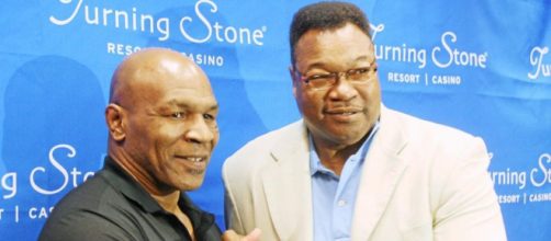 Larry Holmes insieme a Mike Tyson.