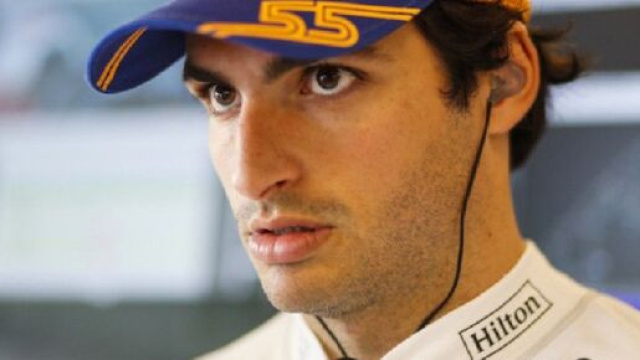5 curiosit&agrave; su Carlos Sainz, nuovo pilota dalla Ferrari: &egrave; fidanzato con Isabel