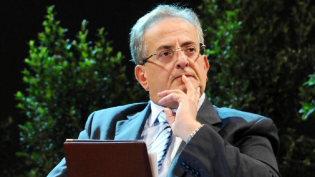 Taranto, arrestato Carlo Maria Capristo: tra le accuse truffa e falso