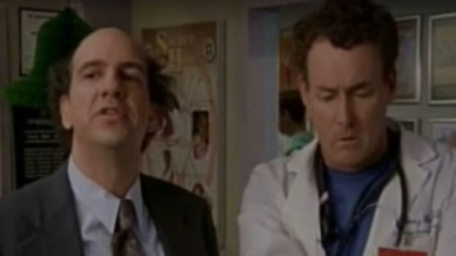 Sam Lloyd morto a 56 anni, interpretava l'avvocato Ted Buckland in Scrubs