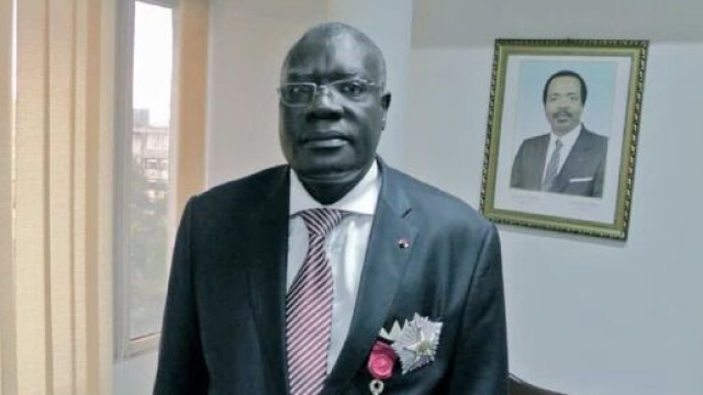 Le Ministre de la Jeunesse et de l'Education Civique du Cameroun, Mounouna Foutsou (c) Mounouna Foutsou
