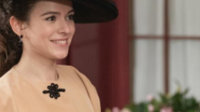 Una Vita, anticipazioni al 29 maggio: Genoveva ferisce Rosina