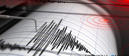 Sisma nel Mediterraneo centrale tra Italia e Grecia: magnitudo 5.8, nessun danno