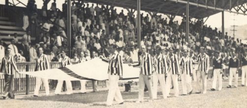 Ao longo da sua história, o Santos, além de ter conquistado vários títulos, também inaugurou 20 estádios. (Divulgação/SFC)