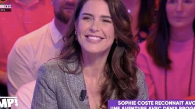 TPMP : Sophie Coste très sexy sur le plateau de l’émission