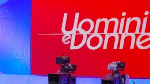 Uomini e Donne si allunga: l'ultima puntata stagionale prevista martedì 9 giugno (RUMORS).