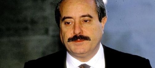 Giovanni Falcone, un busto in bronzo lo ricorda alla Quantico Fbi Academy.