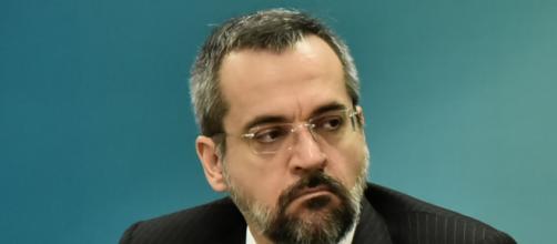 Planalto está preocupado com repercussão negativa das falas de Abraham Weintraub sobre o STF. (Arquivo Blasting News)