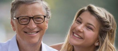 Bill Gates, o multimilionário fundador da Microsoft, se comprometeu a transferir seu patrimônio à caridade após a morte. (Arquivo Blasting News)